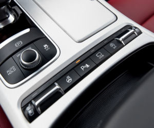 Kia Stinger 2.0 T-GDI 245 KM 8AT RWD GT Line