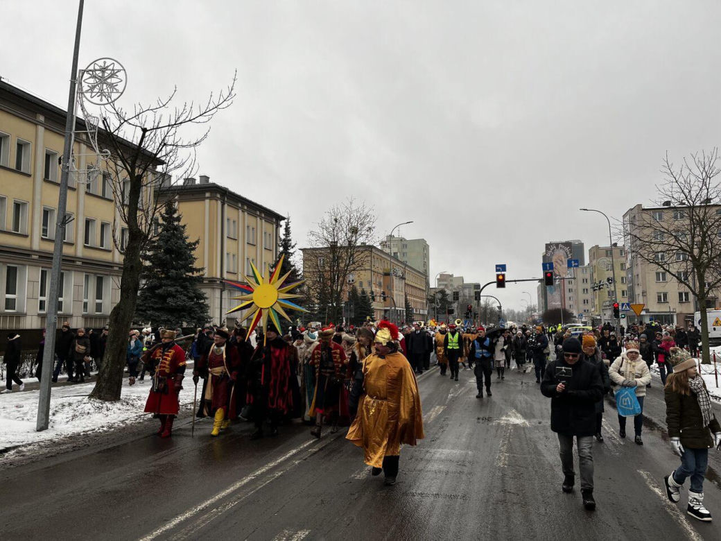 Orszak Trzech Króli 2025 na ulicach Białegostoku