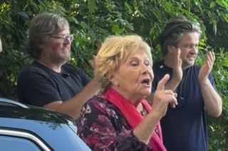 M jak miłość. Teresa Lipowska obchodzi 89. urodziny na planie serialu