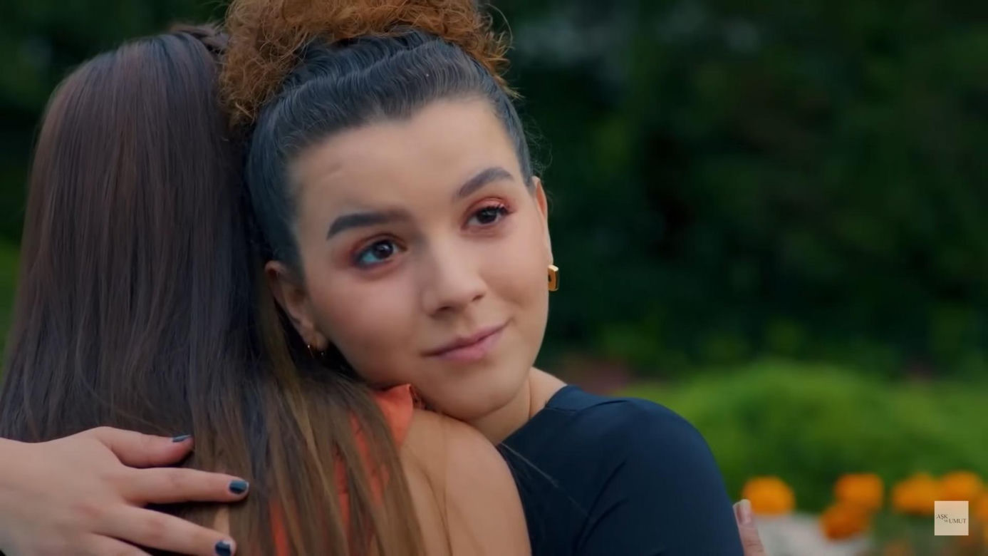 Tak Melis przeprosi Zeynep