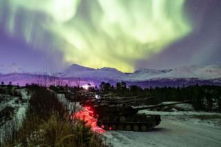 USA zbroją Norwegię. Miliardowe inwestycje w bunkry i pociski