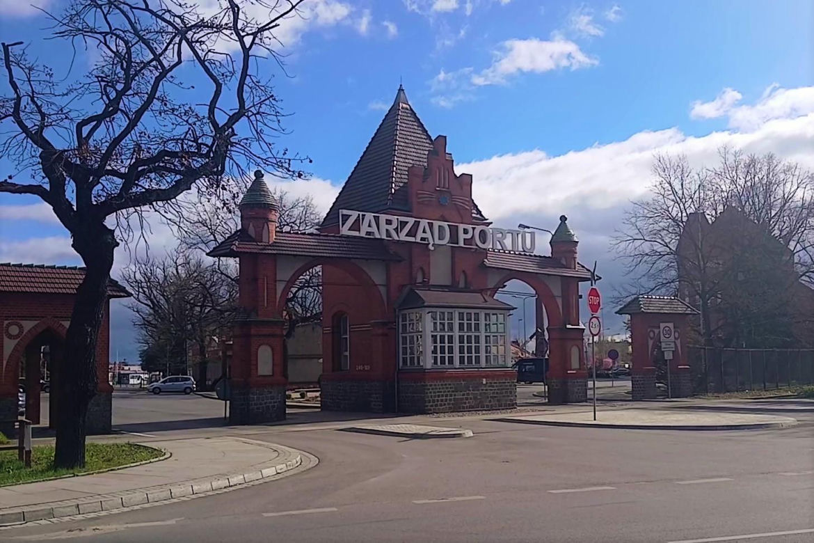 Brama Zarządu Portu Szczecin-Świnoujście