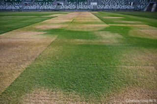 Scena zniknęła ze stadionu przy ul. Struga. Rozpoczeły sie prace regeneracyjne murawy