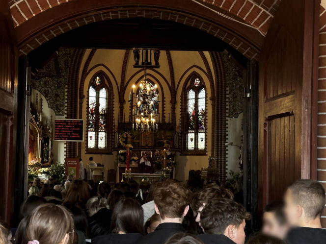 Bliscy pożegnali 14-letniego Mateusza