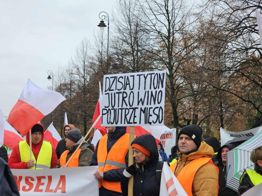 Protest plantatorów tytoniu w Warszawie (3.11.2025)