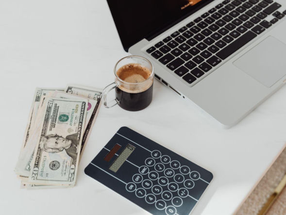 Zrobisz zakupy i otrzymasz etat.  Praca dosłownie wychodzi na ulicę