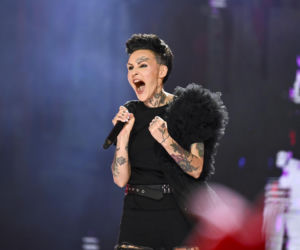 Tak na początku kariery wyglądała Agnieszka Chylińska. Z mrocznej rockmanki w ikonę stylu
