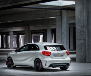 Mercedes-Benz A 45 AMG