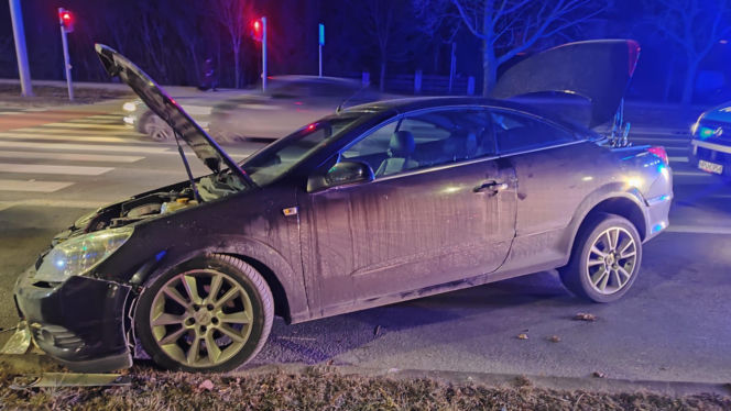 Mandat dla kierowcy. Za spowodowanie kolizji trzech aut w Lesznie