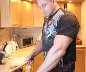 Mariusz Pudzianowski vs. karp