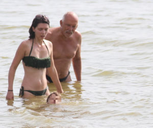 Janusz Korwin-Mikke z żoną na wakacjach