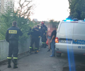 Kołobrzeg; Kobieta skoczyła z mostu do rzeki