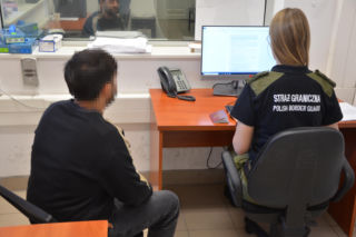 Fałszywi studenci z Indii, Kolumbii i Zimbabwe. Grożą im poważne konsekwencje