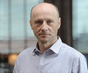 KRZYSZTOF PIECZYŃSKI