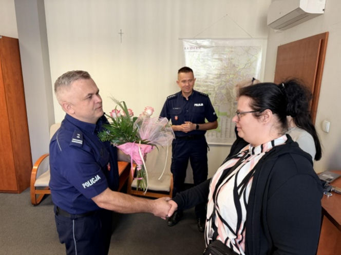 Wielkie brawa dla Laury z Lublina! Znalazła tysiące złotych i oddała je policji