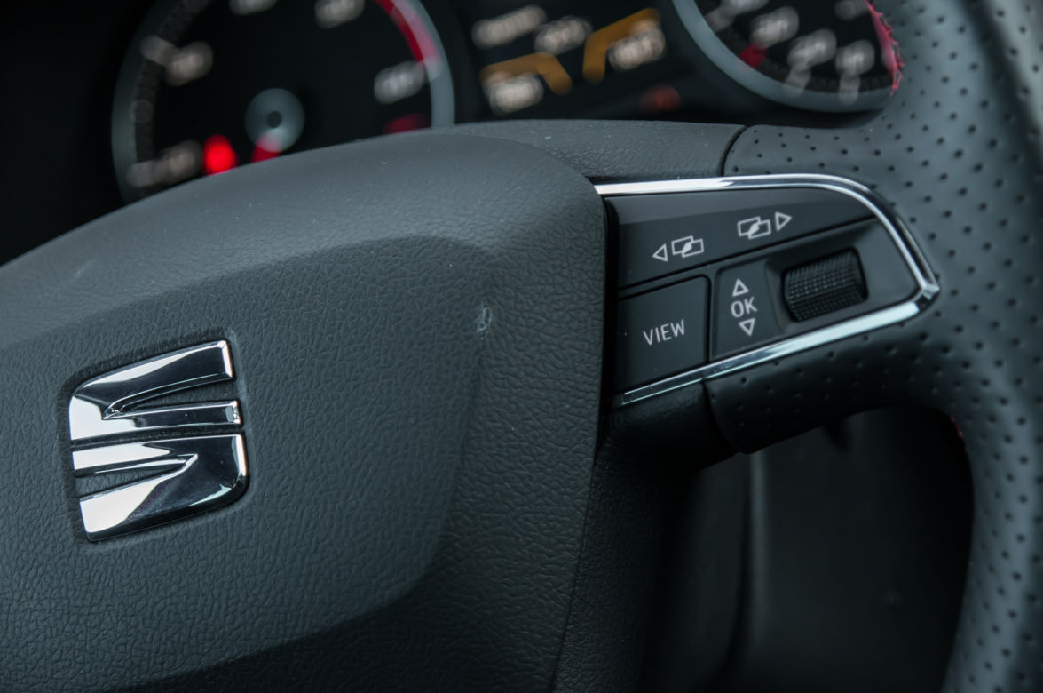 Seat Leon FR - wnętrze