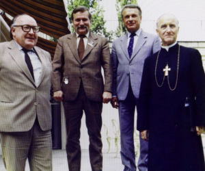 Kiszczak niszczył teczki kościoła