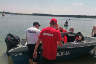 17 utonięć w jeden dzień. Policja ostrzega, a w Radłowie udało się uratować 24-latka