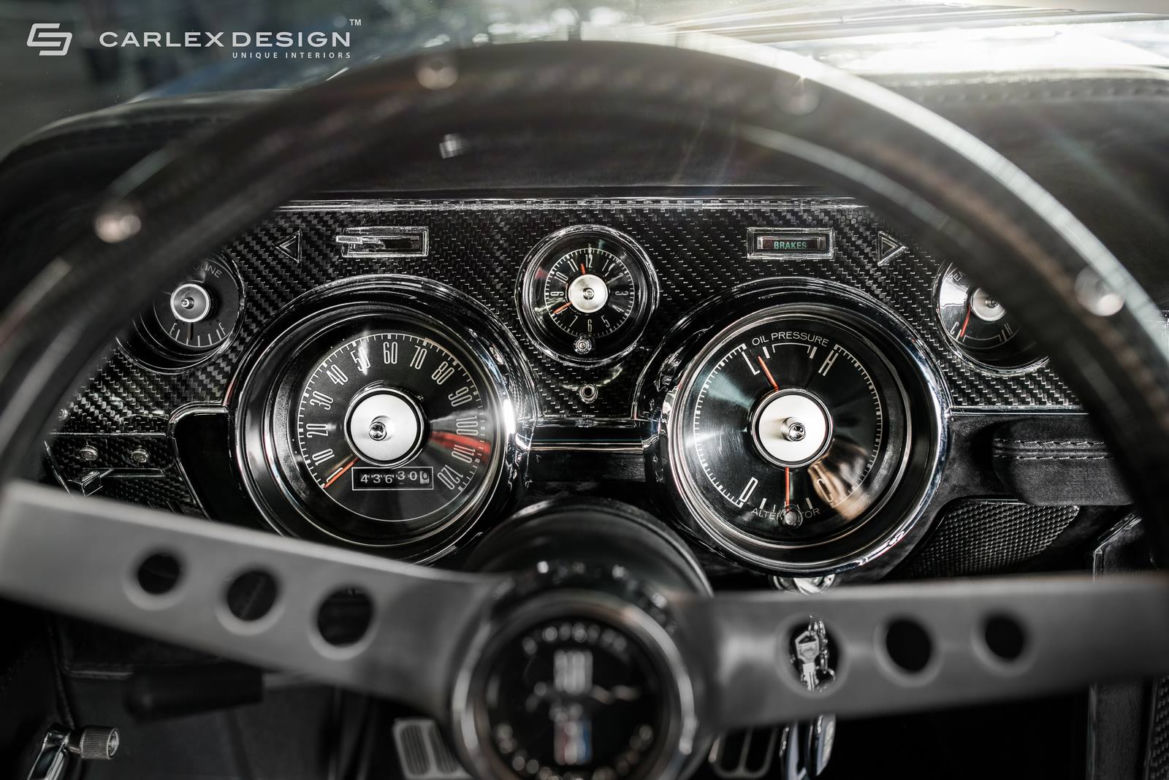 Ford Mustang z wnętrzem od Carlex Design