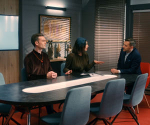 BrzydUla 2 odc. 105. Aleks Febo (Mariusz Zaniewski), Marek (Filip Bobek), Paulina (Maja Hirsch)