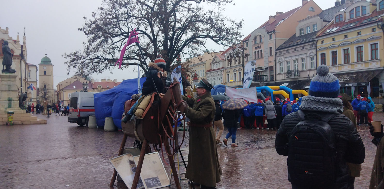 Rzeszów po raz 30. gra z Wielką Orkiestrą Świątecznej Pomocy! [ZDJĘCIA]
