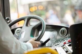 Kierowca szkolnego autobusu skazany na 12 lat. Okrutnie krzywdził niepełnosprawne dzieci