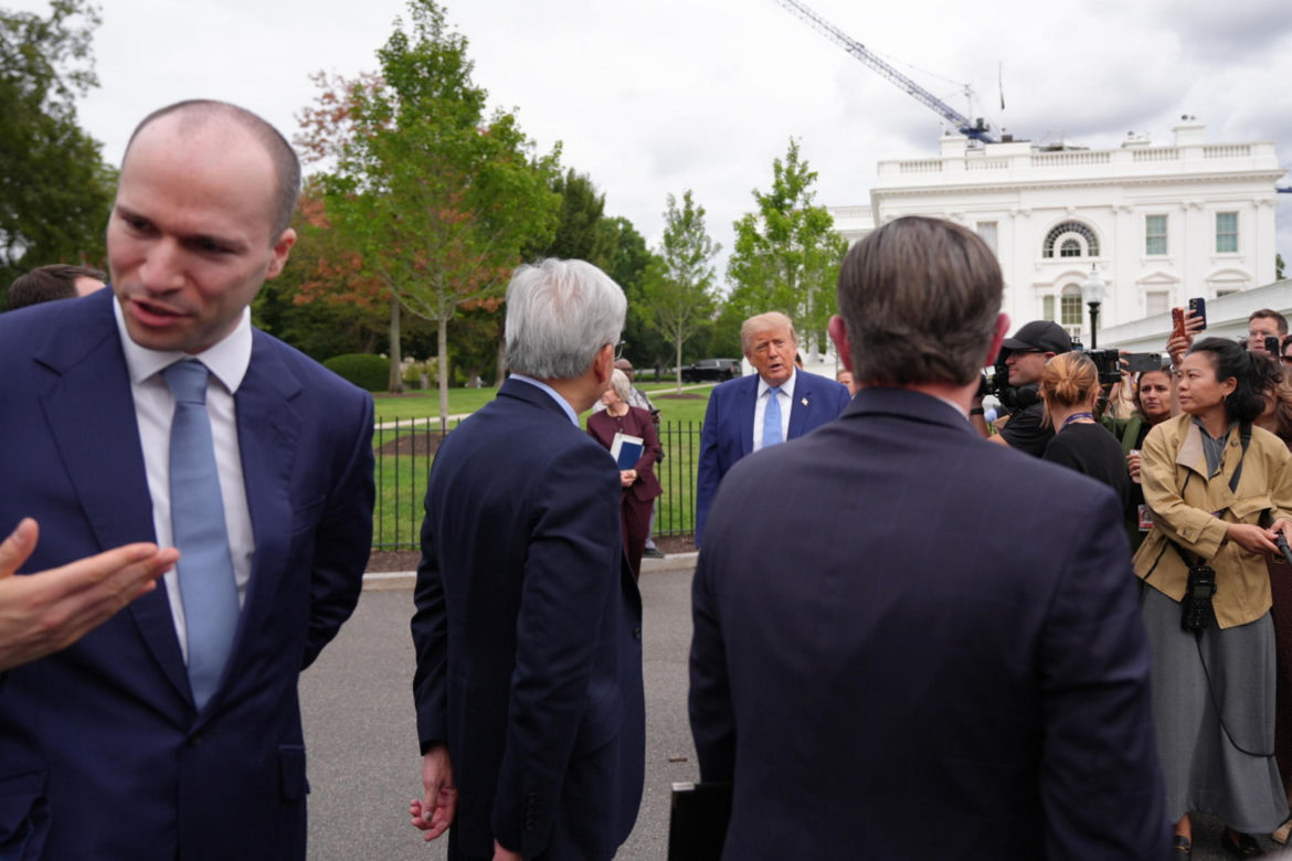 Donald Trump ogłosił „konstytucję AI”