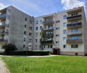 Wyskoczyła z balkonu na oczach narzeczonego