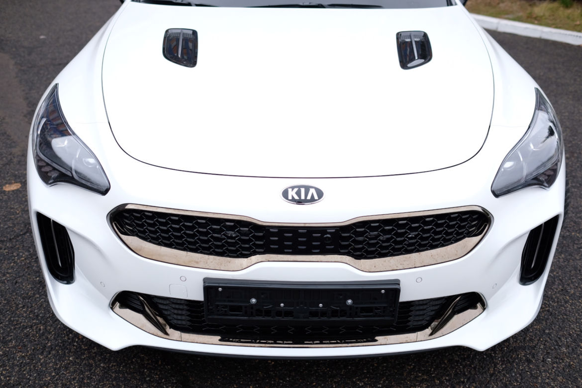 Kia Stinger 2.0 T-GDI 255 KM GT Line w polskiej policji