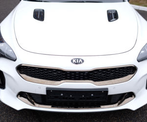 Kia Stinger 2.0 T-GDI 255 KM GT Line w polskiej policji