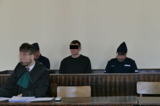 Skatował kolegę nożycami. Prokurator chce kilkudziesięciu lat więzienia. „To człowiek zdemoralizowany”