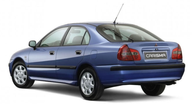 Mitsubishi Carisma Liftback