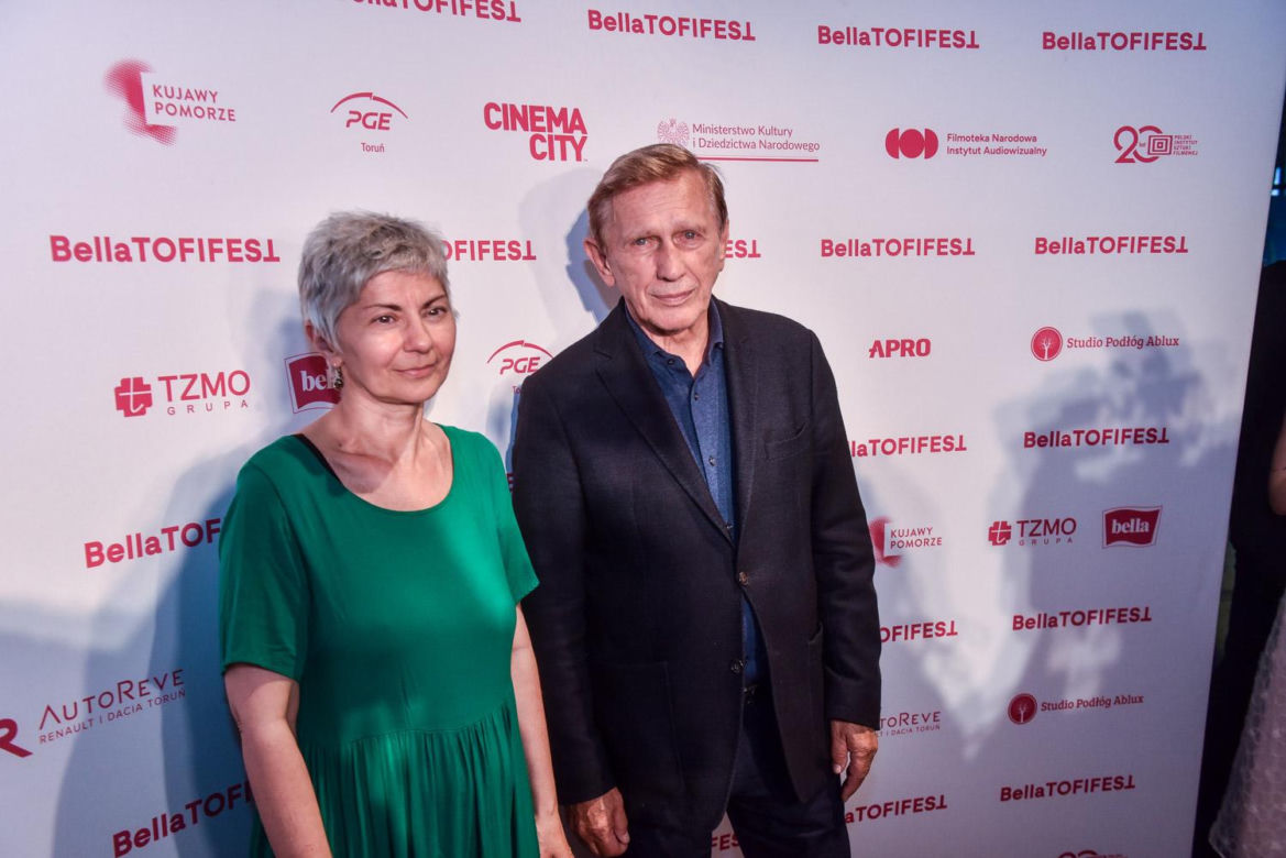 Gala Otwarcia 23. MFF BellaTOFIFEST. Legendy kina przyjechały do Torunia. Zdjęcia z imprezy