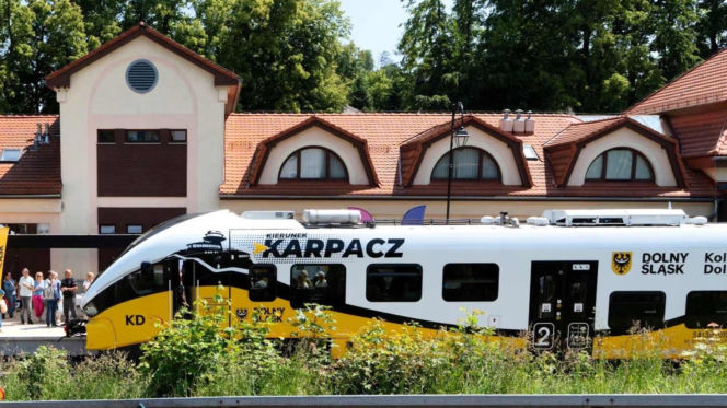 Koleje Dolnośląskie znowu łączą mniejsze miejscowości regionu