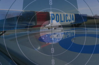 Policjanci z Sosnowca ostrzelani z wiatrówki. Pociski zatrzymały się na radiowozie 