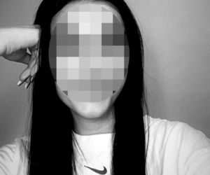 Mateusz rzucił monetą. Wypadł orzeł, więc udusił Wiktorię