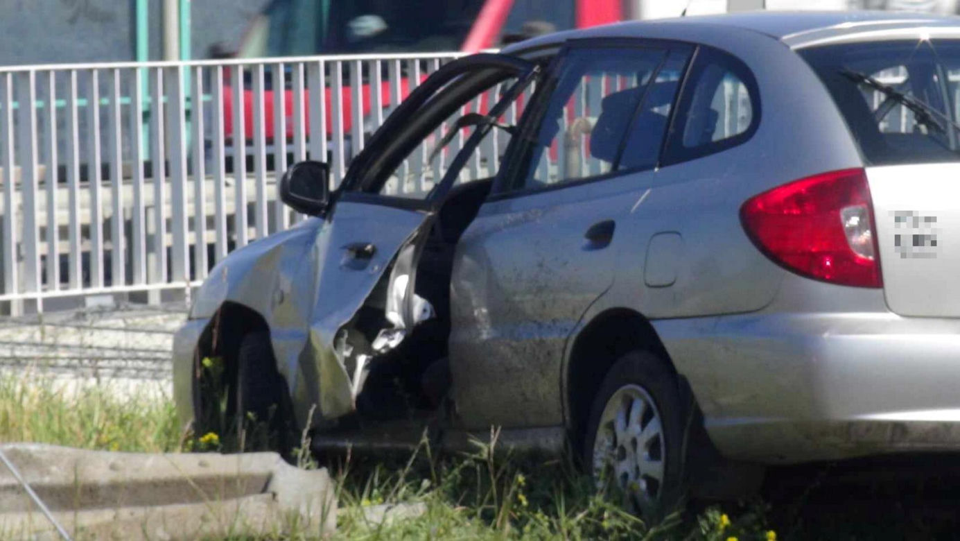 Koszmar na drodze. Wjechał w bariery i zginął. Przerażająca śmierć kierowcy