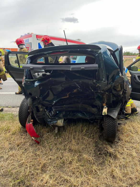 Poważny wypadek w Nowym Ciechocinku. Dwie osoby w szpitalu 