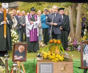 Skromny pogrzeb mistrza