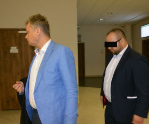 Ksiądz podglądał kamerką na bucie. Trafi do więzienia na 1,5 roku