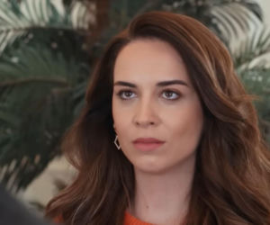 Panna młoda, odcinek 27: Beyza posuwa się do podstępu, symulując upadek i kontuzję nogi