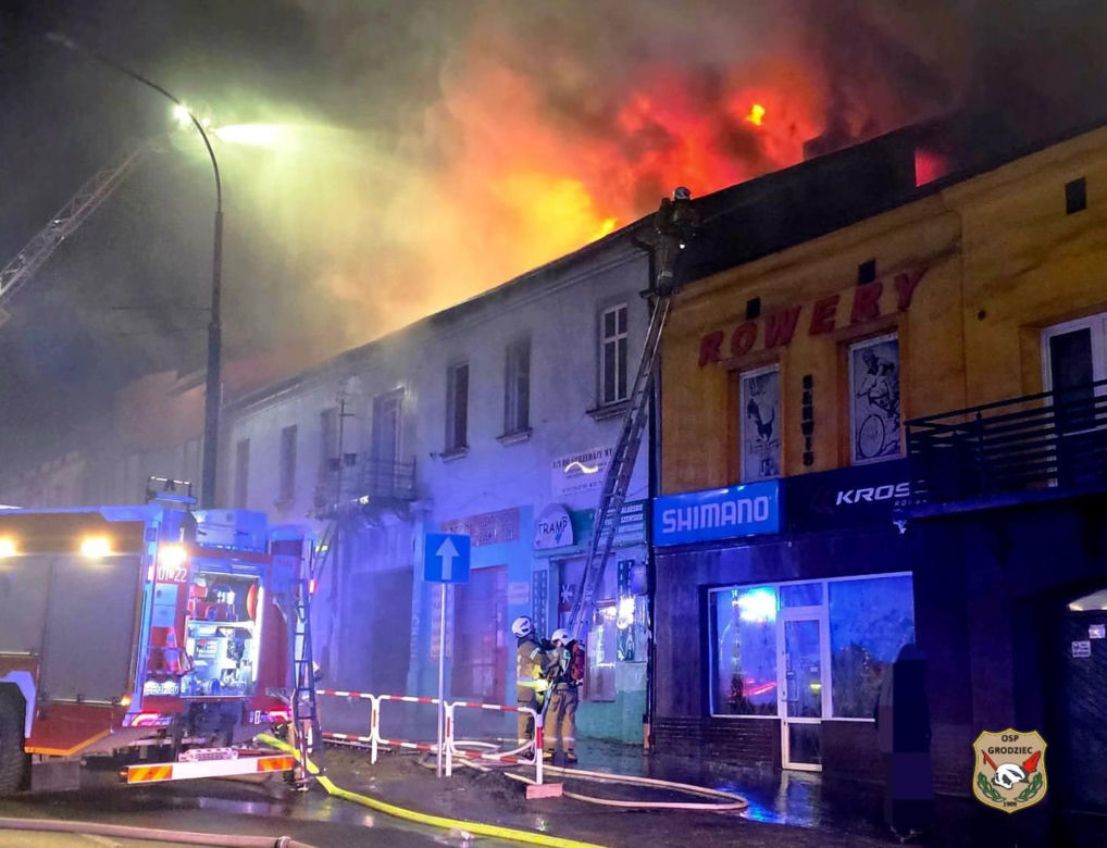 Pożar kamienicy w Będzinie. Ewakuowano mieszkańców