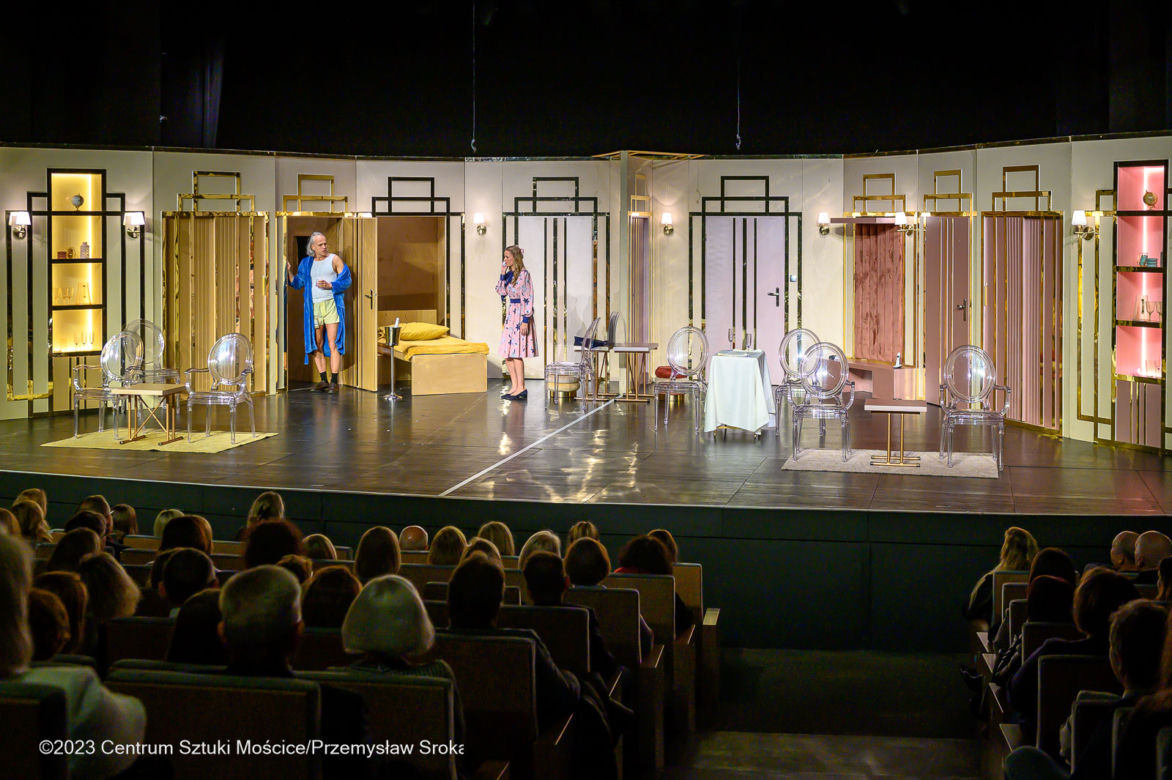 Spektakl „Prezent urodzinowy” Teatru Capitol w Centrum Sztuki Mościce