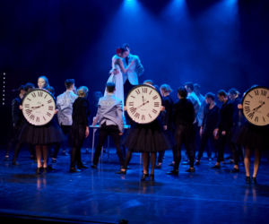 Taneczna lekcja historii w Teatrze Muzycznym. Spektakl UDS