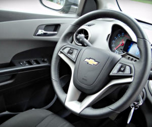 Chevrolet Aveo 5d 2013