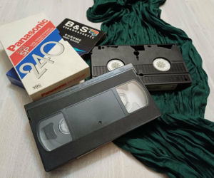 Ostrowianie uratują stare VHS-y! Mediateka uruchamia usługę digitalizacji nagrań