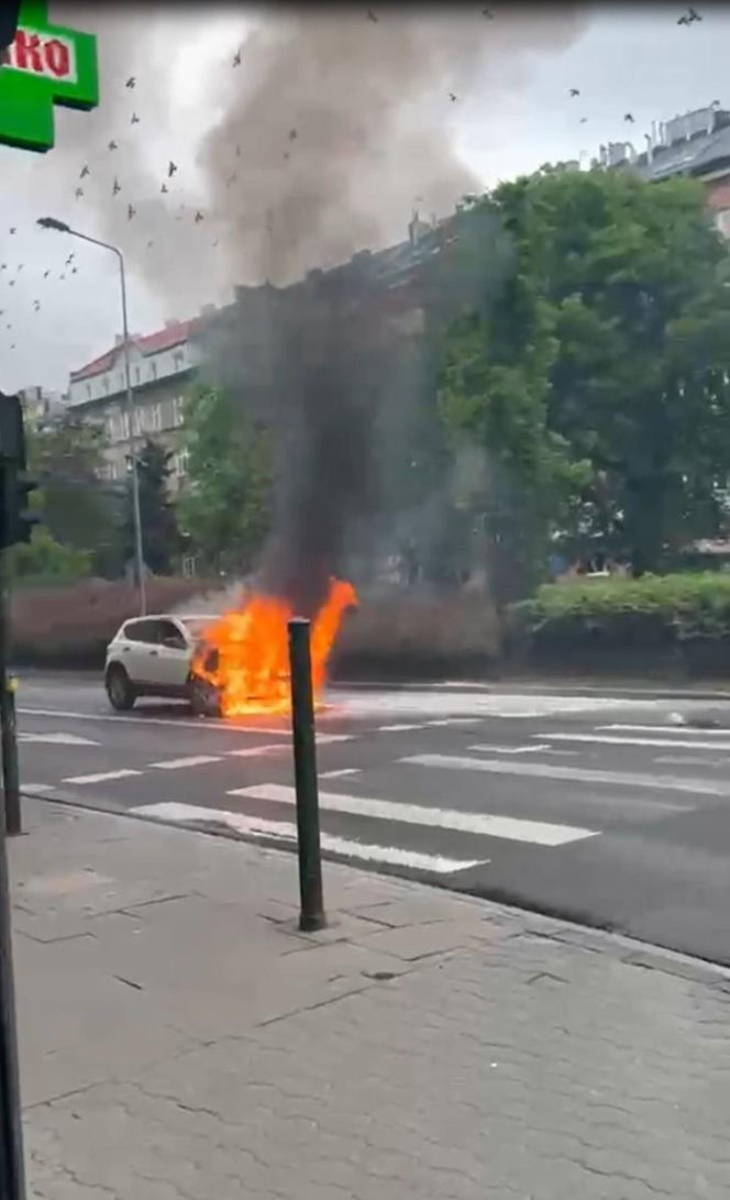 Pożar w centrum Krakowa! O krok od eksplozji. Miasto sparaliżowane