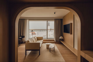 Maksymaliści, omijajcie ten hotel z daleka. Skandynawskie przestrzenie z nutą japońskiego minimalizmu - spokojniej się już nie da