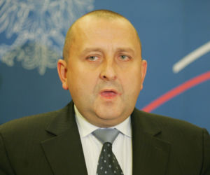 Prezes NFZ ucieka przed komornikiem