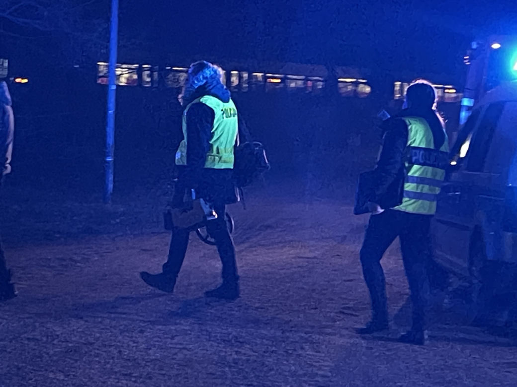 Makabra na torach na Woli. Nie żyje kobieta i mężczyzna 